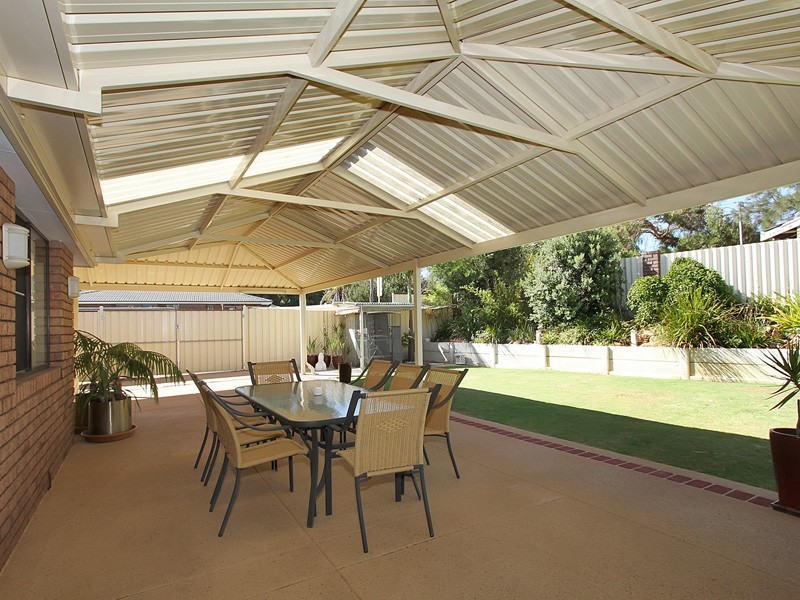 60 Osprey Drive, Yangebup WA 6164