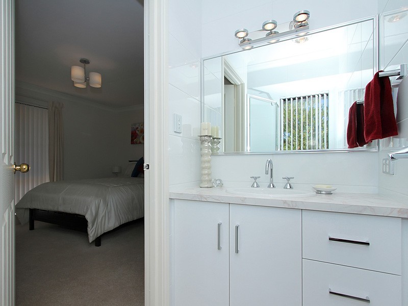 60 Osprey Drive, Yangebup WA 6164