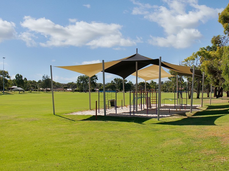 60 Osprey Drive, Yangebup WA 6164