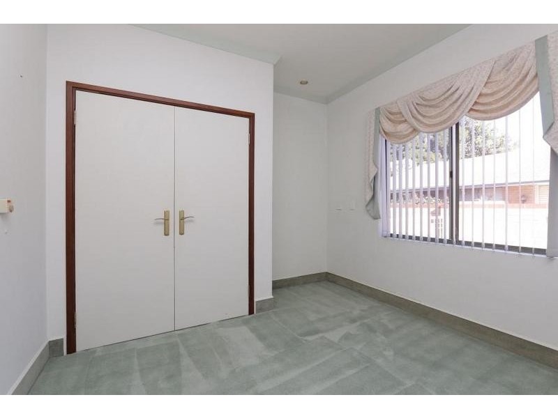 A/23 Money Road, Melville WA 6156