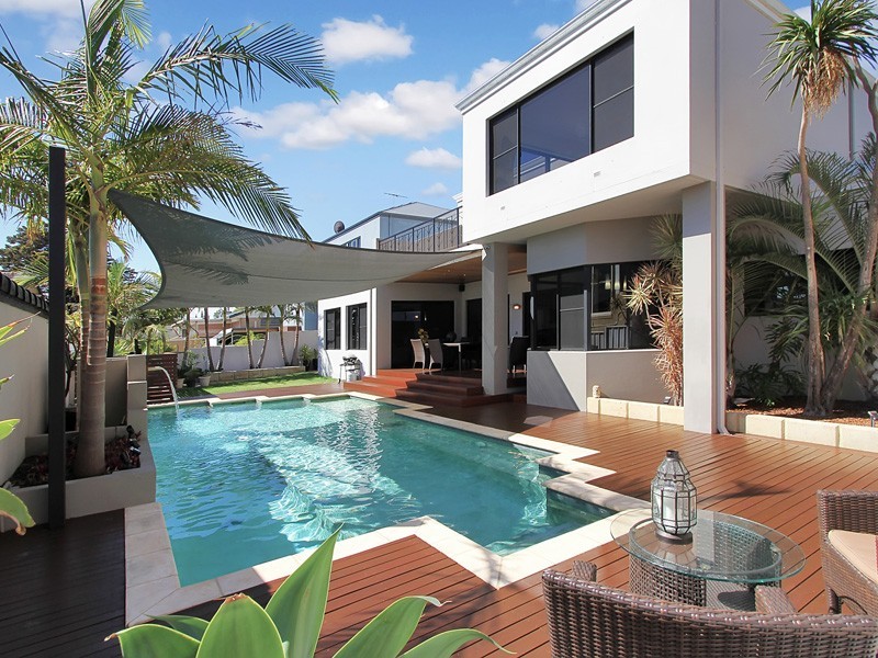 185 Lockhart Street, Como WA 6152