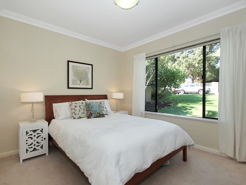 185 Lockhart Street, Como WA 6152