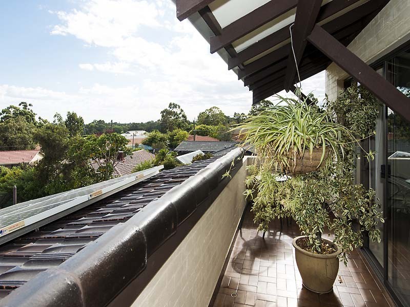 8 Rowley Place, Bull Creek WA 6149