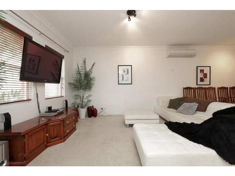 42 Riseley Street, Ardross WA 6153