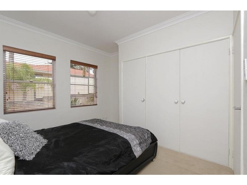 42 Riseley Street, Ardross WA 6153