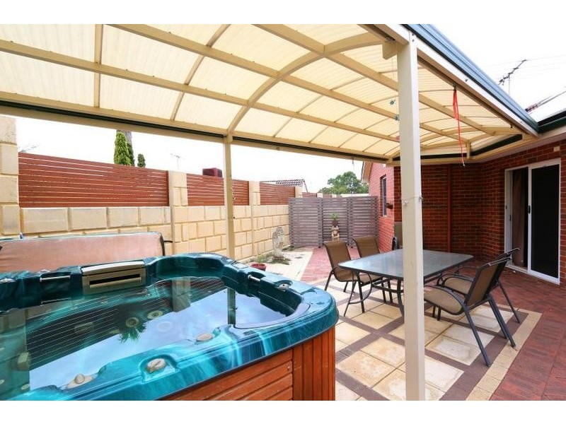 42 Riseley Street, Ardross WA 6153