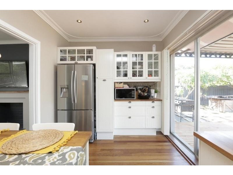 23 Hassett Street, Cloverdale WA 6105