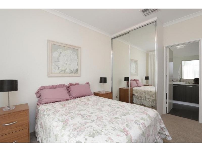 11 Campion Crescent, Attadale WA 6156