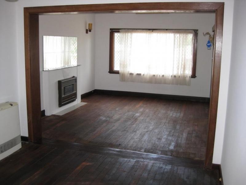 33 Smiths Ave, Redcliffe WA 6104