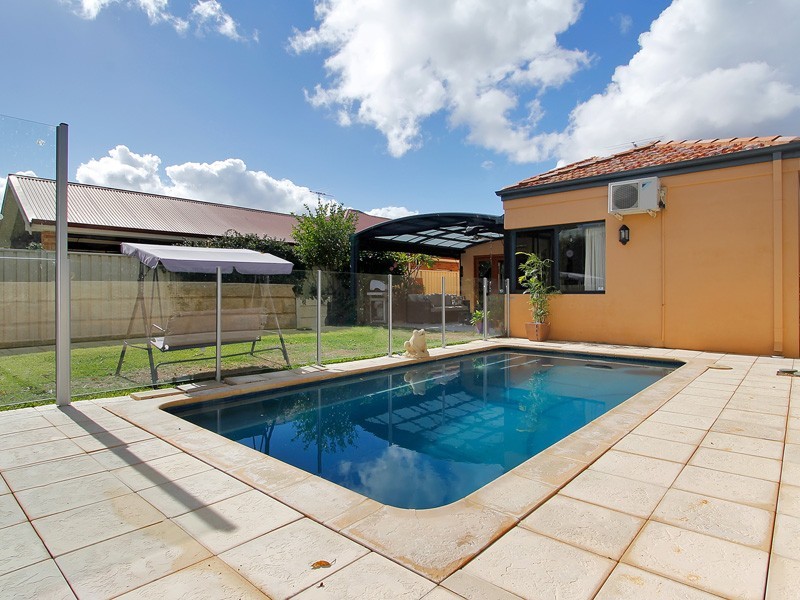 26A Henley Road, Ardross WA 6153