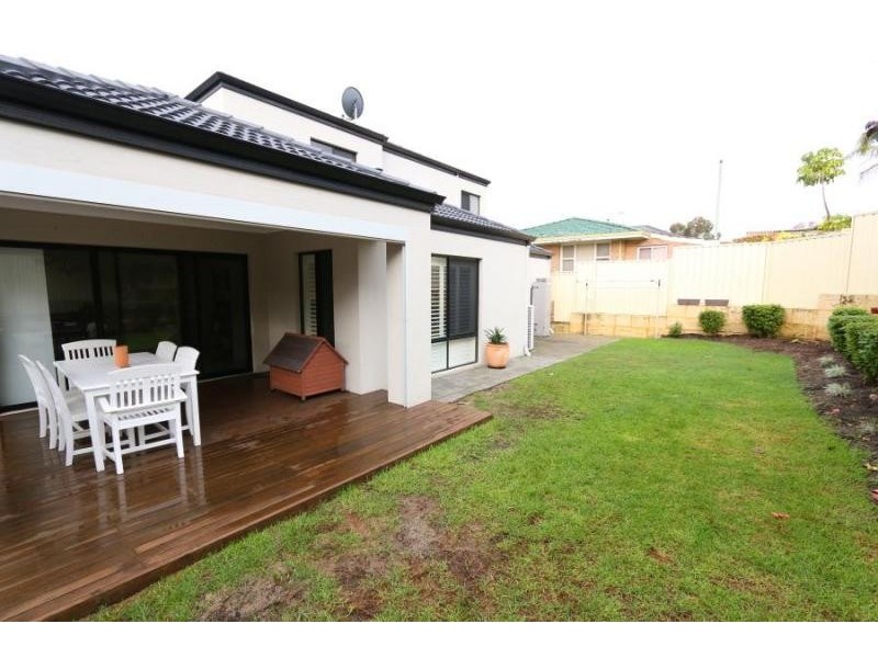 33 Riseley Street, Ardross WA 6153