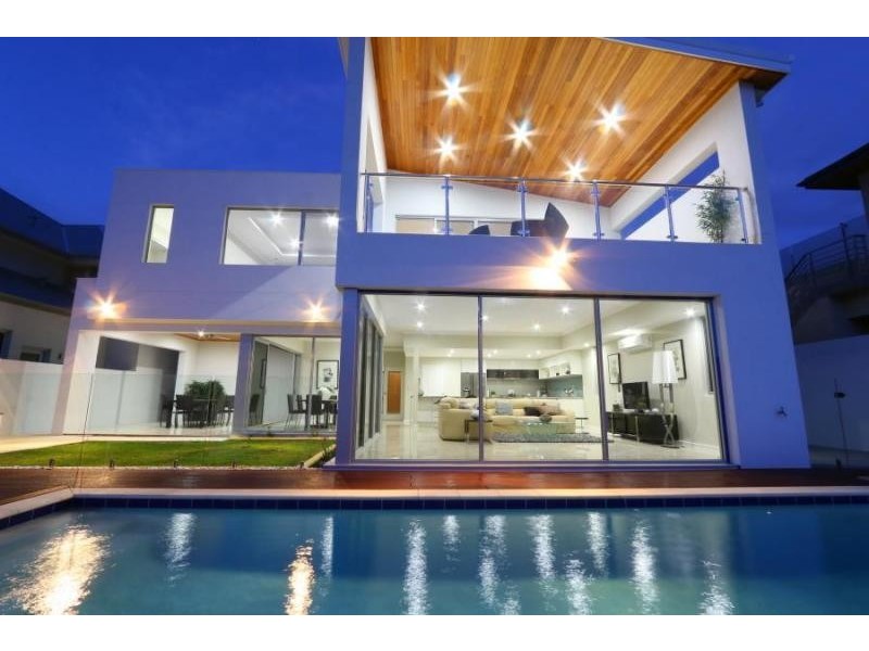 9 Bombay Heights, North Coogee WA 6163