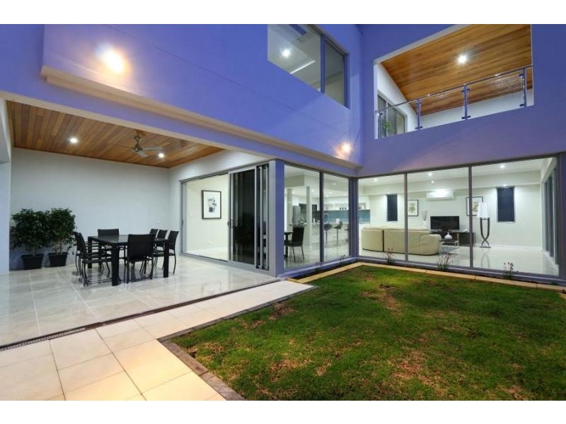 9 Bombay Heights, North Coogee WA 6163