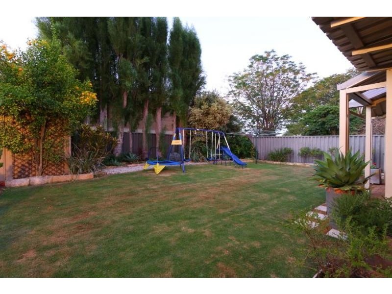 7 Mullings Way, Myaree WA 6154