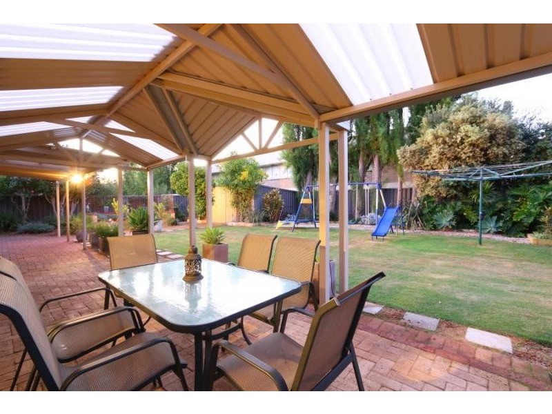 7 Mullings Way, Myaree WA 6154