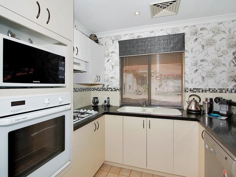 10/22 Gibson Street, Mount Pleasant WA 6153