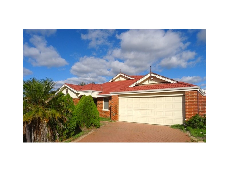 30 Hedgeley Way, Canning Vale WA 6155