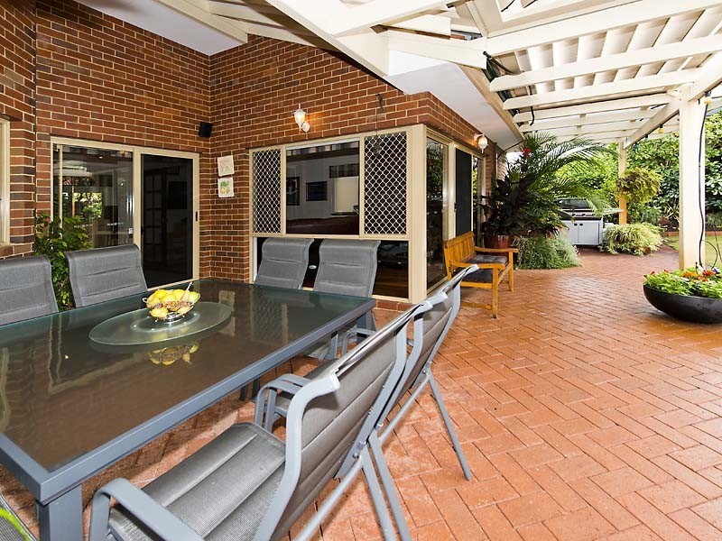 8 Withers Close, Murdoch WA 6150