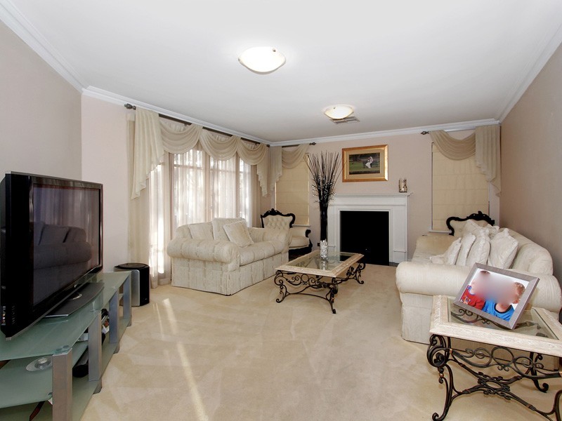 36 Pelham Gardens, Canning Vale WA 6155