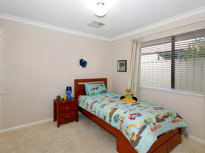 36 Pelham Gardens, Canning Vale WA 6155