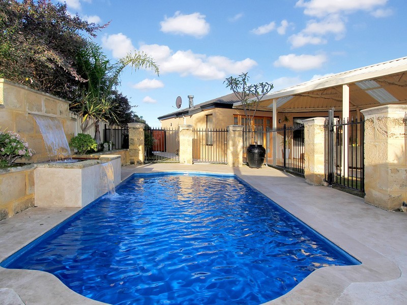 36 Pelham Gardens, Canning Vale WA 6155