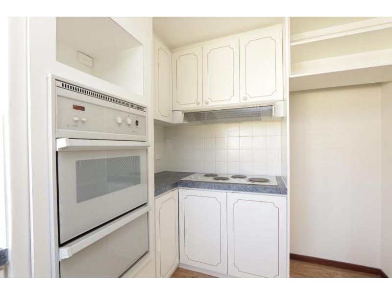 14B Burnett Road, Manning WA 6152