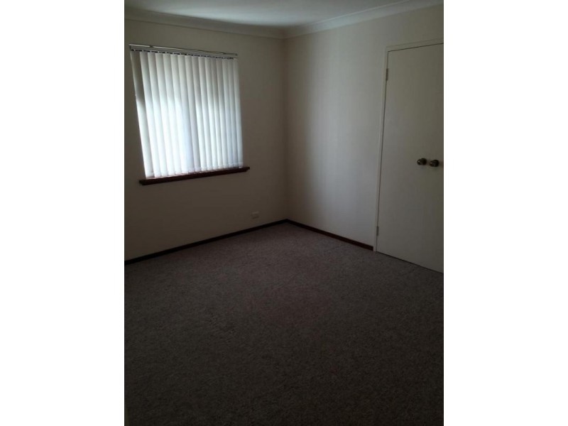 14B Burnett Road, Manning WA 6152