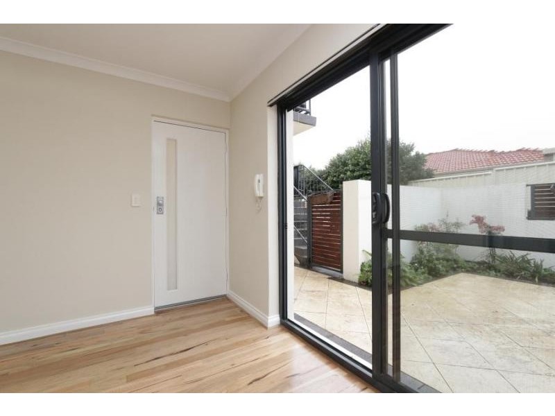 5/446 Canning Highway, Attadale WA 6156