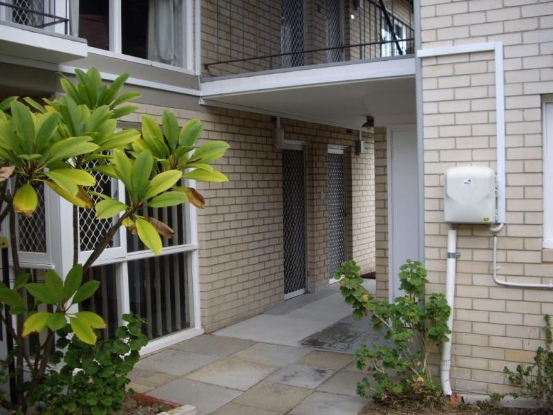 9/851-853 Canning Highway, Applecross WA 6153