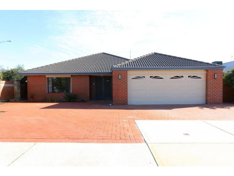 28 Rosewood Lane, Thornlie WA 6108