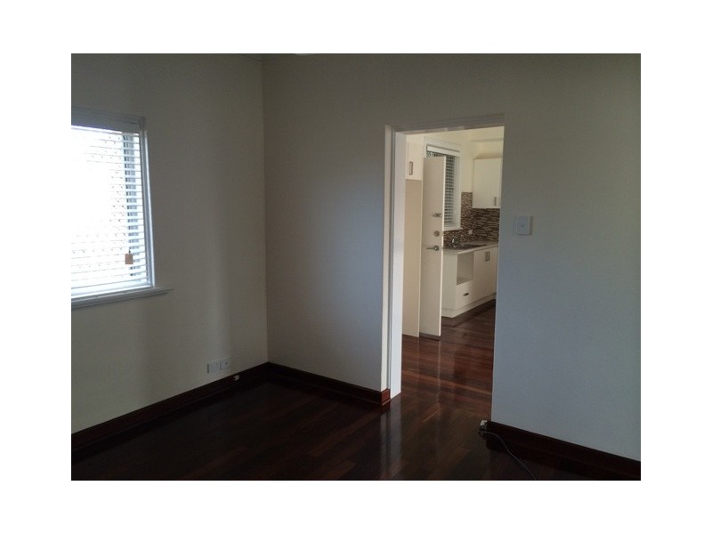 46 Kennedy St, Alfred Cove WA 6154