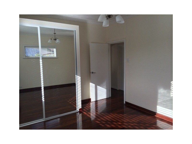 46 Kennedy St, Alfred Cove WA 6154