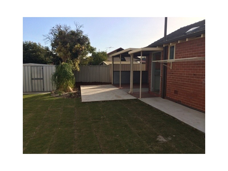 46 Kennedy St, Alfred Cove WA 6154