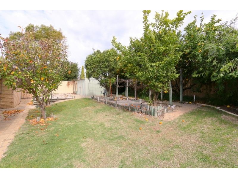 36 Kingsmill Garden, Winthrop WA 6150