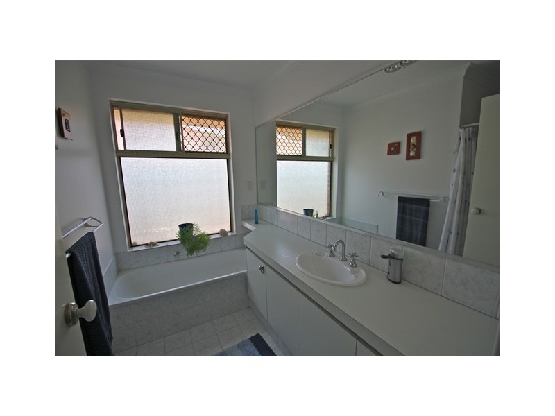 39 Lydiard Retreat, Canning Vale WA 6155