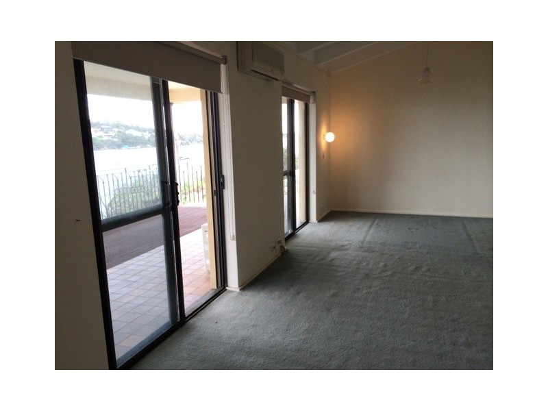 44 Blackwall Reach Parade, Bicton WA 6157