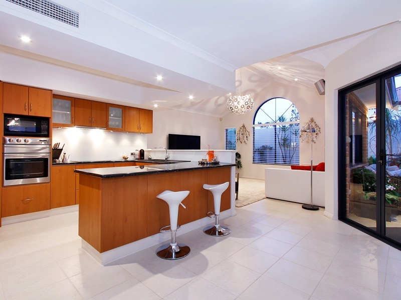 37 Central Ave, Ardross WA 6153