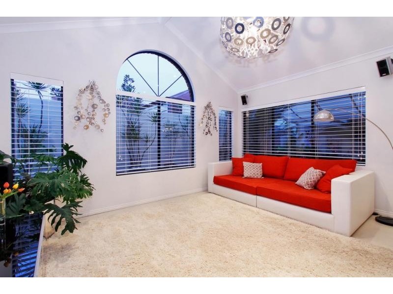 37 Central Ave, Ardross WA 6153