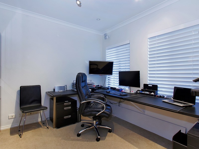 37 Central Ave, Ardross WA 6153