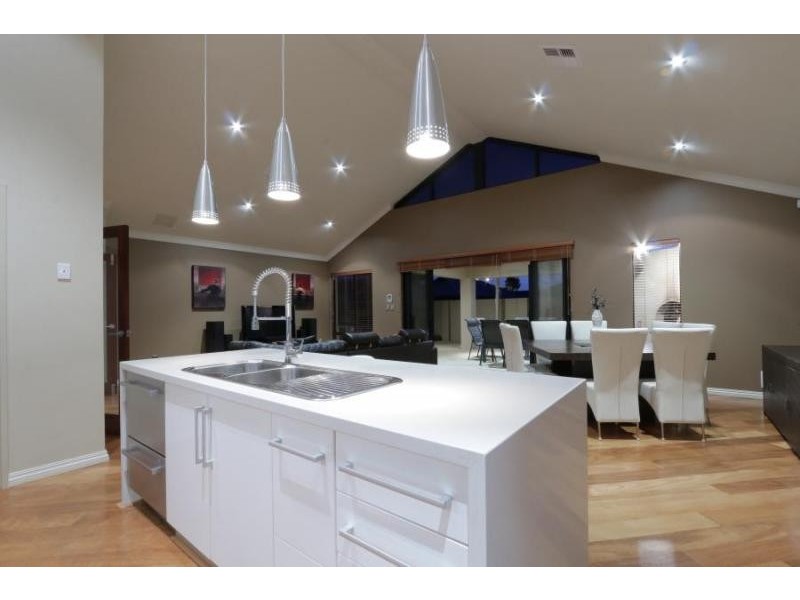 1 Warrego Street, Hammond Park WA 6164