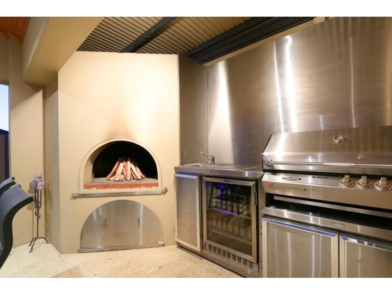 1 Warrego Street, Hammond Park WA 6164