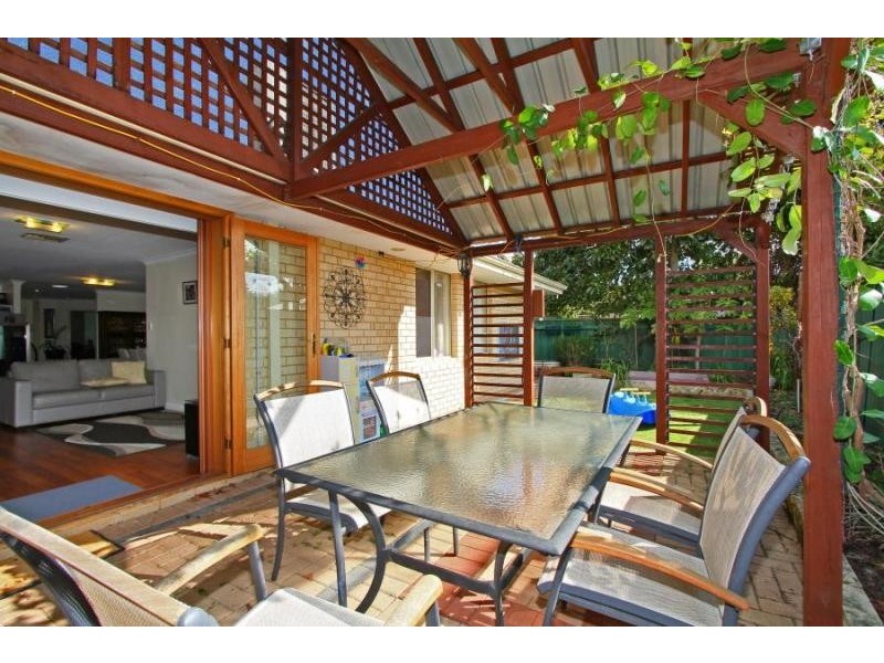 8A Hesford Avenue, Mount Pleasant WA 6153