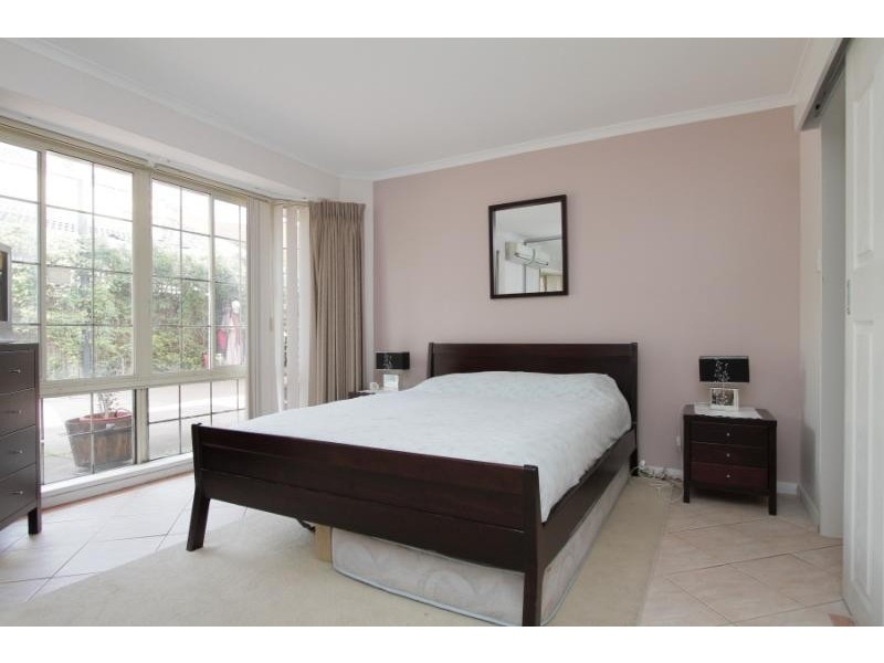 8A Hesford Avenue, Mount Pleasant WA 6153