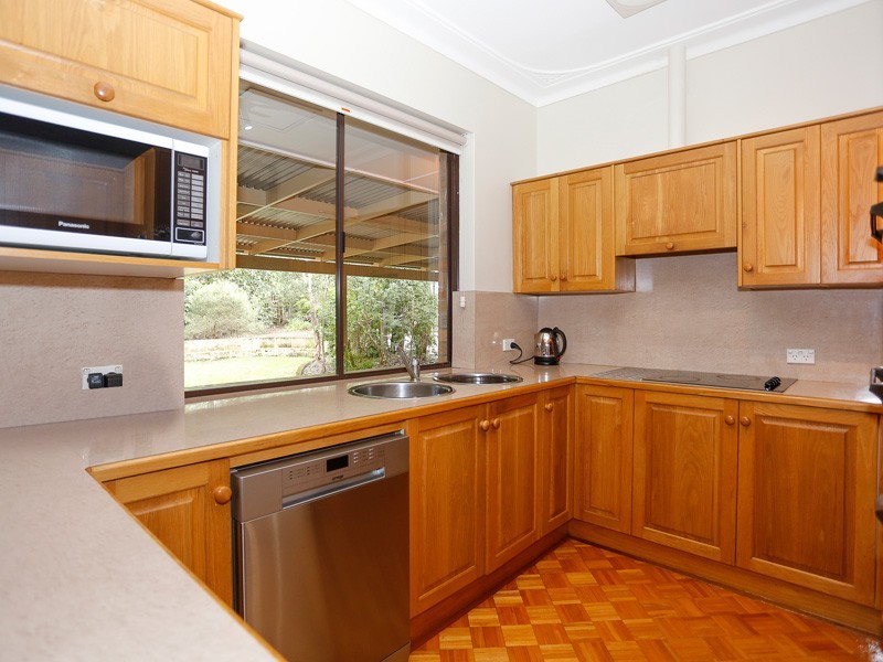 24 Edgar Way, Mount Pleasant WA 6153