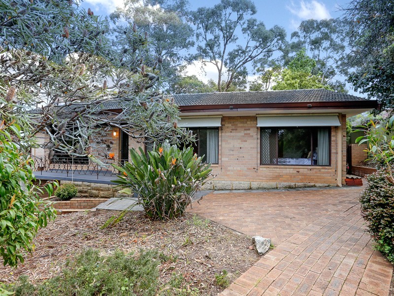 24 Edgar Way, Mount Pleasant WA 6153