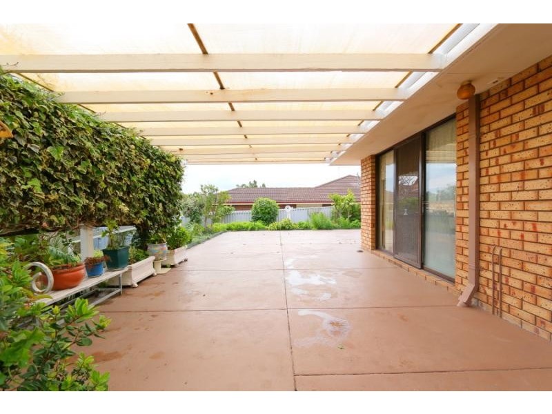 54 Turfan Way, Munster WA 6166