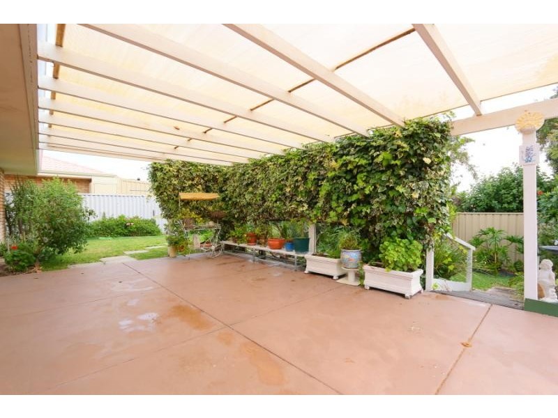 54 Turfan Way, Munster WA 6166