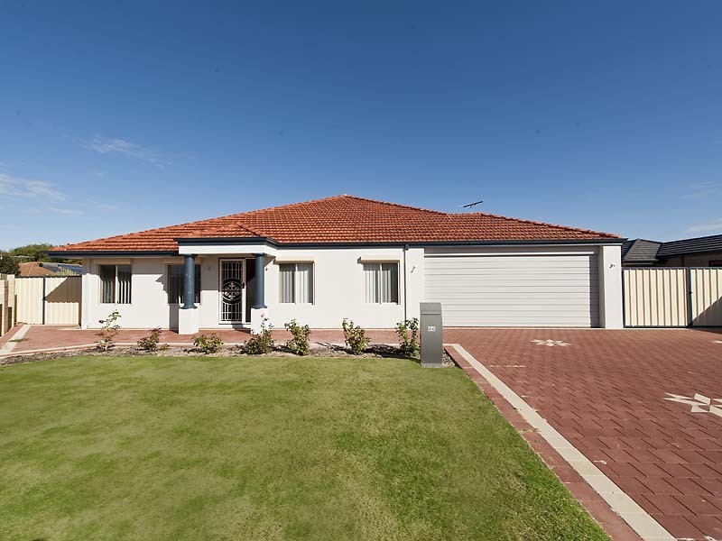44 Oceanrunner Boulevard, Shoalwater WA 6169