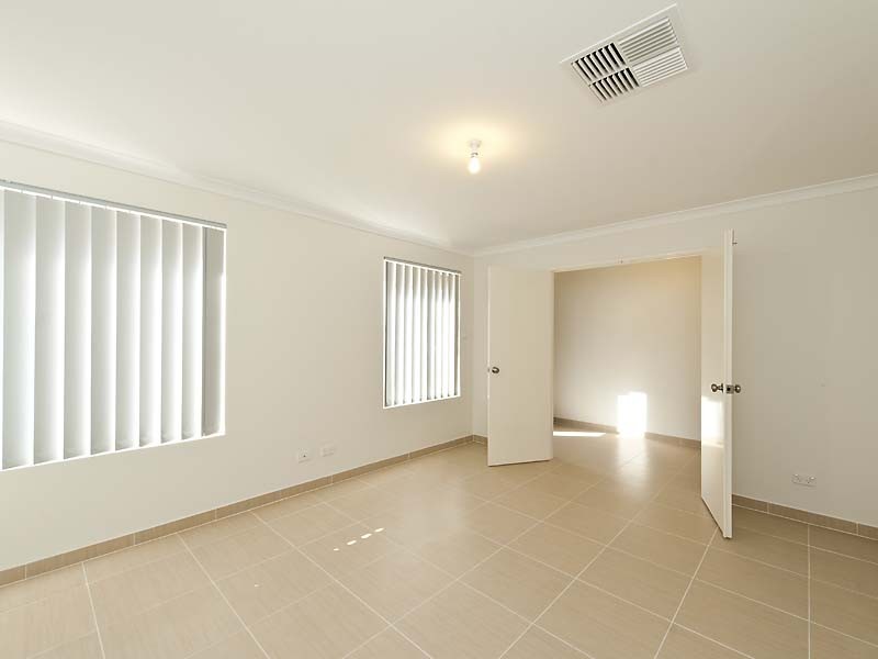 44 Oceanrunner Boulevard, Shoalwater WA 6169