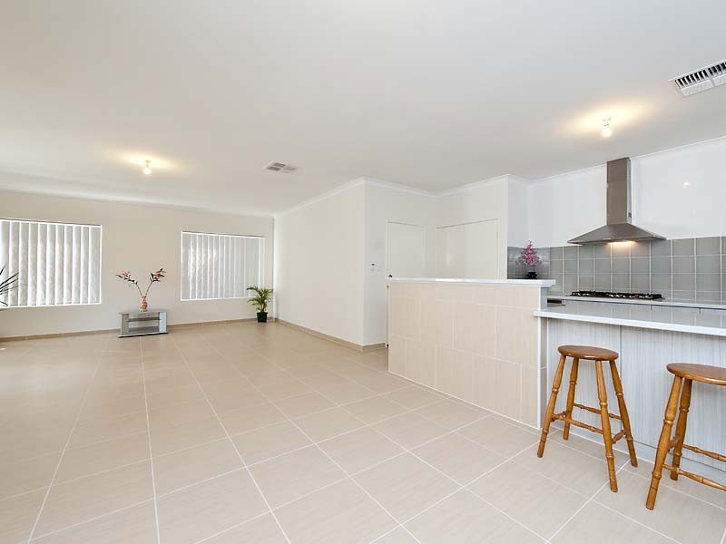 44 Oceanrunner Boulevard, Shoalwater WA 6169